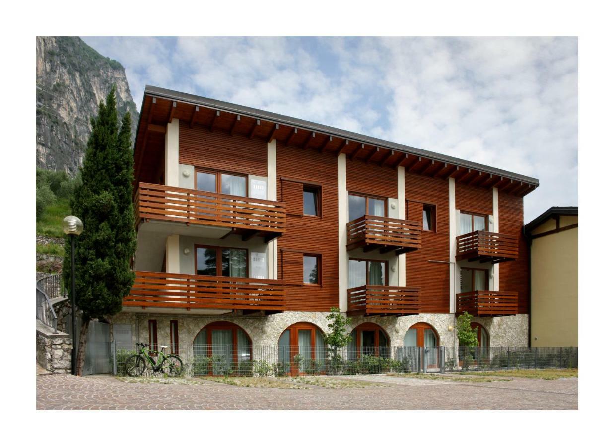 San Giacomo Apartments ริวาเดลการ์ดา ภายนอก รูปภาพ