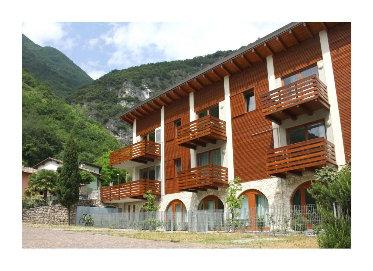 San Giacomo Apartments ริวาเดลการ์ดา ภายนอก รูปภาพ
