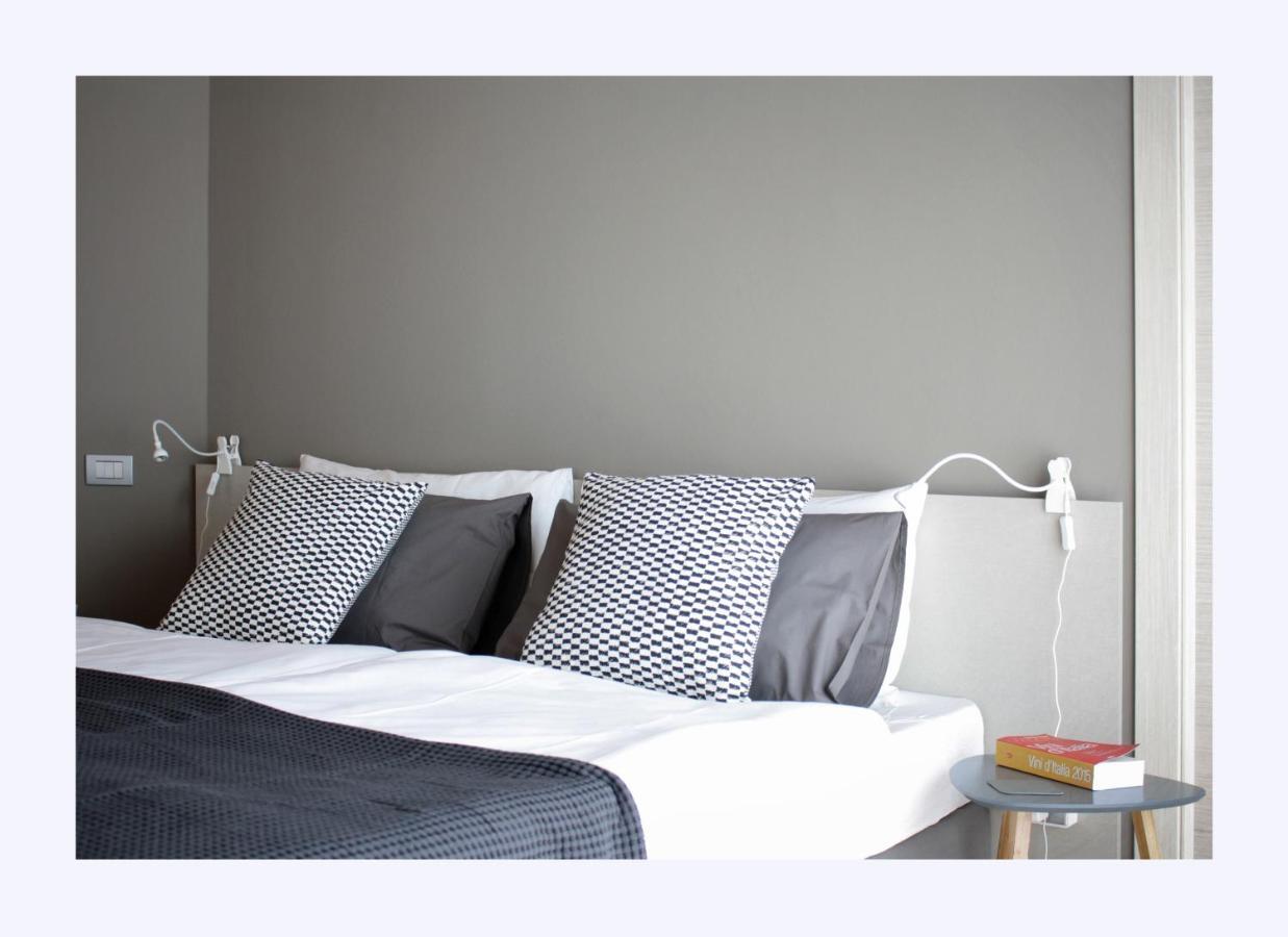 San Giacomo Apartments ริวาเดลการ์ดา ภายนอก รูปภาพ